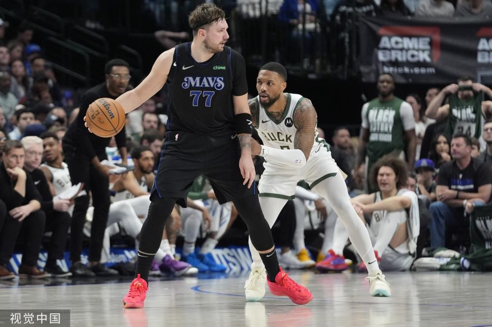 在球队的配 在球队的配