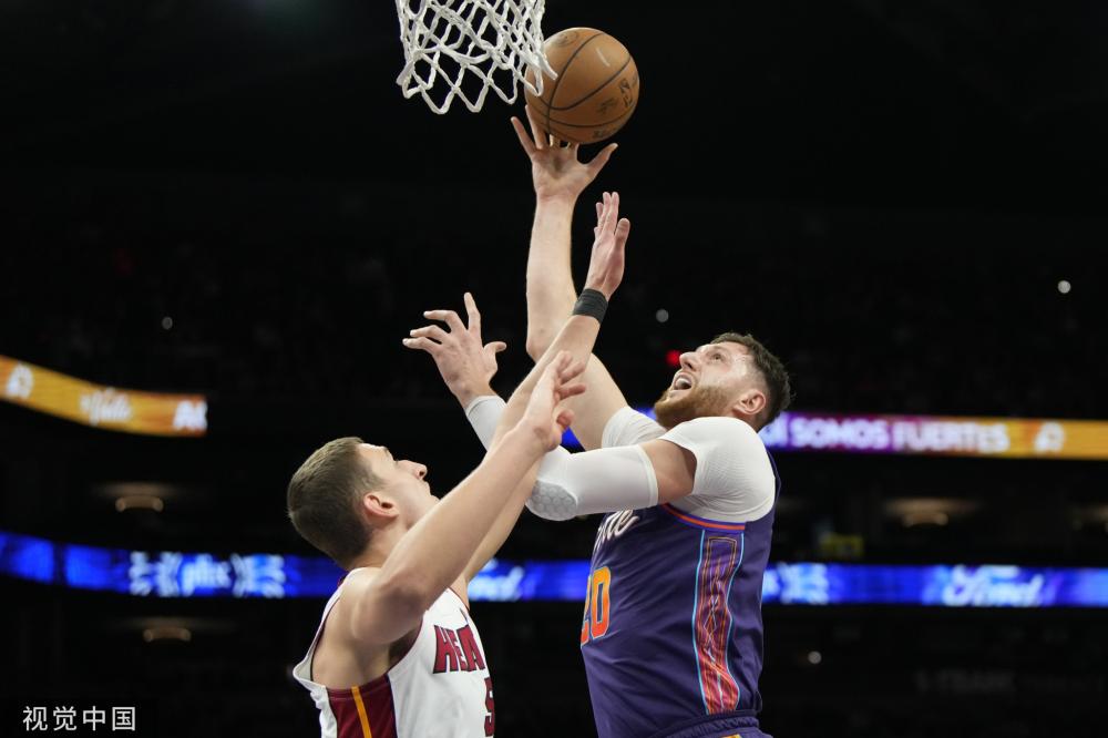 恶搞与现实 恶搞与现实