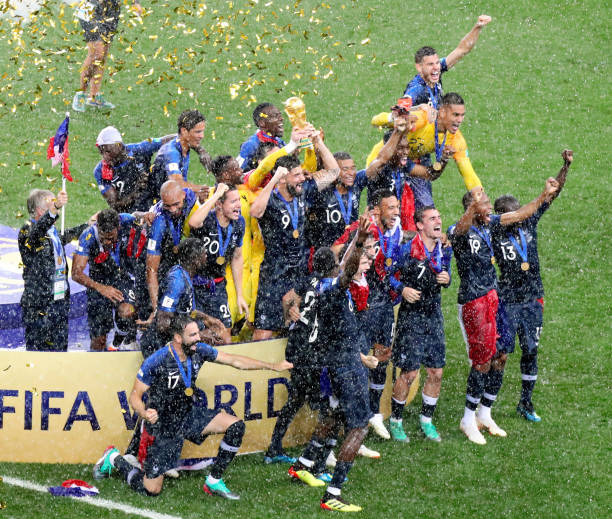 颜骏凌与吴 颜骏凌与吴